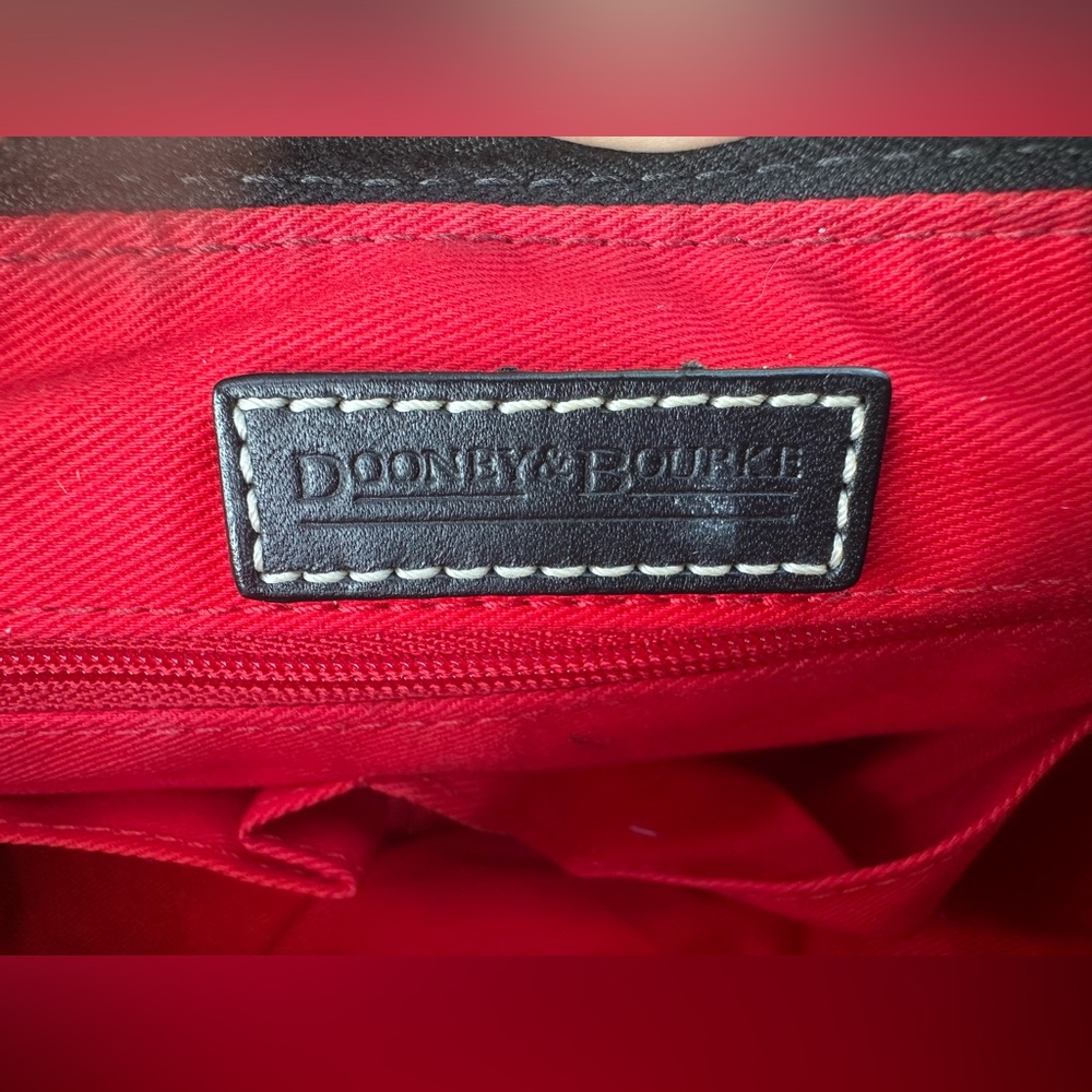 Dooney & Bourke Vintage Black and Gray Monogram Shoulder Bag - Picture 9 of 11
